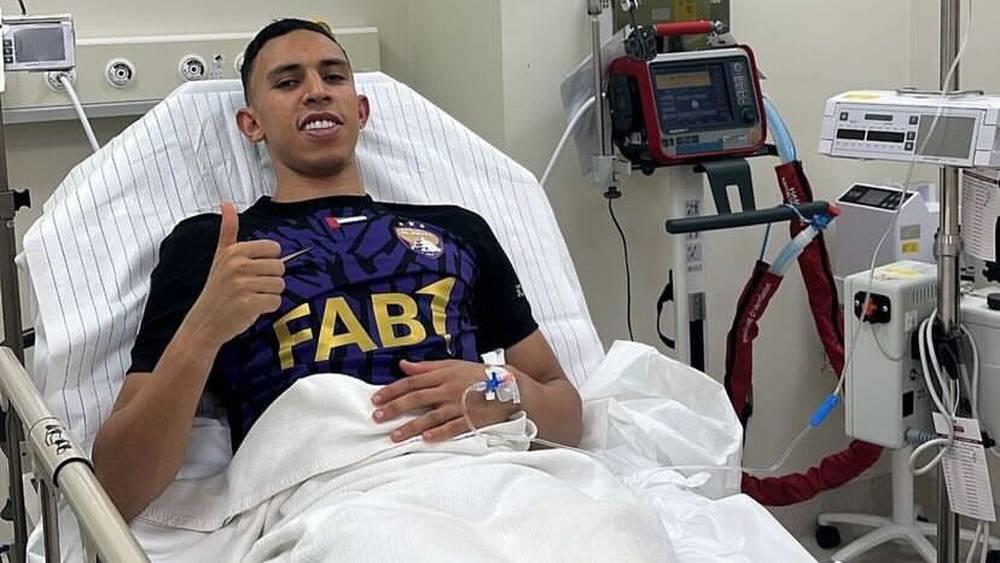 رحيمي يطمئن متابعيه بعد خروجه مصابا من مباراة العين أمام النصر: "أنا في صحة جيدة"