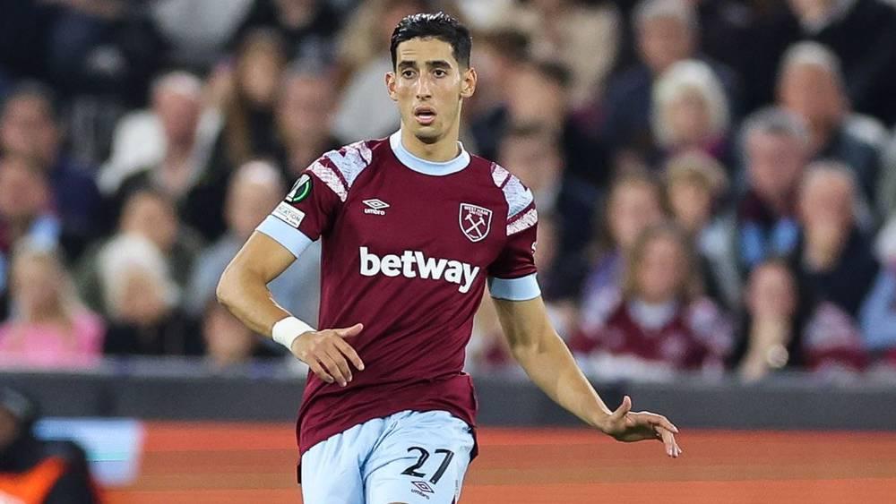 "الغارديان"/ إدارة وست هام تفكر في بيع عقد أكرد في الميركاتو الصيفي المقبل