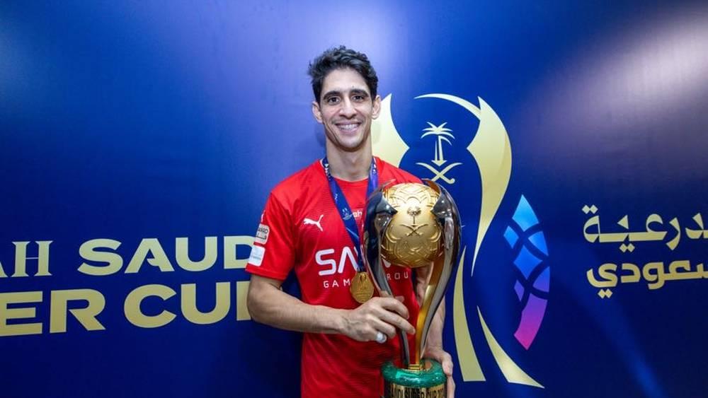 بونو: "كنت أتوقع أن أتوج بالبطولات رفقة الهلال السعودي"