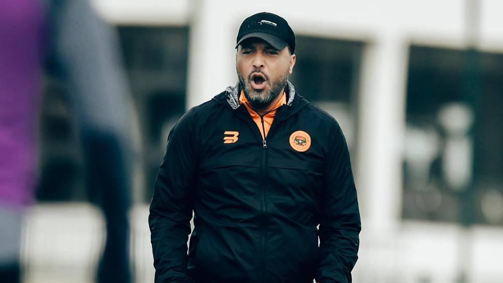 الشعباني: "مواجهة اتحاد العاصمة ديربي مغاربي ونهضة بركان فريق يملك الخبرة ومتعود على اللعب تحت الضغط"