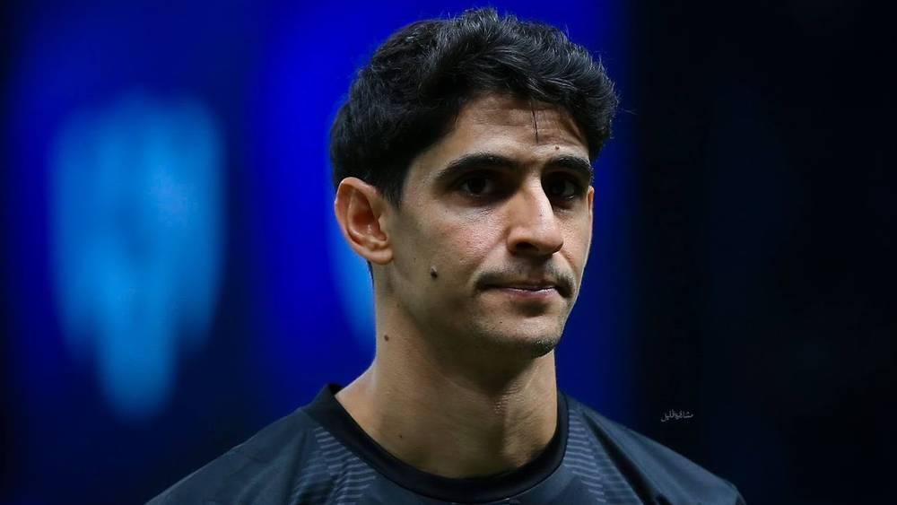 مدرب الهلال يستبعد بونو عن مواجهة العين بدوري أبطال آسيا لفسح المجال لمشاركة لاعب أجنبي إضافي في المباراة