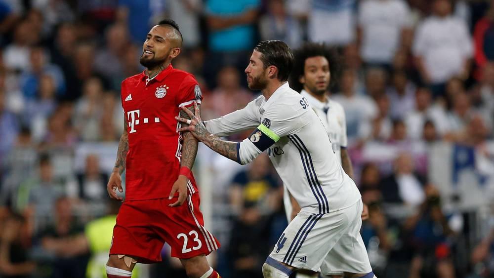 فيدال: "الفرق التي لعبت لها تعرضت للكثير من السرقة ضد ريال مدريد"