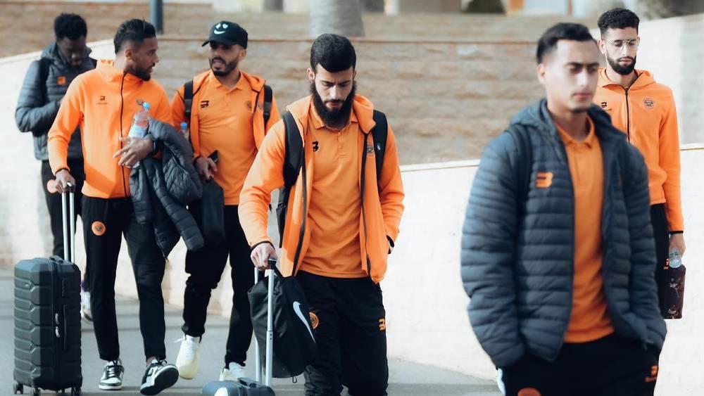 النادي القنيطري واتحاد طنجة يعلنان تضامنهما مع بعثة نهضة بركان ويستنكران التصرفات اللاأخلاقية للسلطات الجزائرية