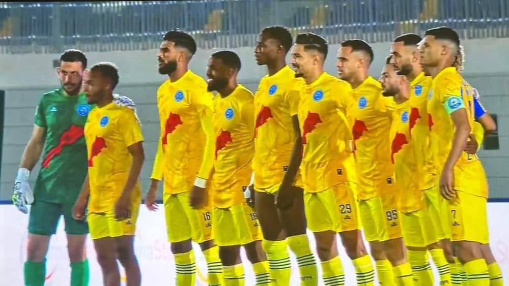 نهضة الزمامرة يخوض مباراة الرجاء بقميص يحمل خريطة المملكة المغربية تضامنا مع نهضة بركان