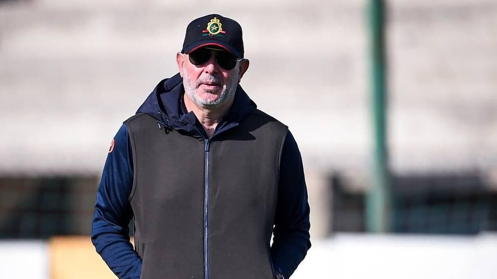 النابي: "غياب الجمهور أثر علينا كثيرا.. همي الوحيد هو الإصابات واللاعبون تحذوهم رغبة كبيرة للتتويج باللقب"