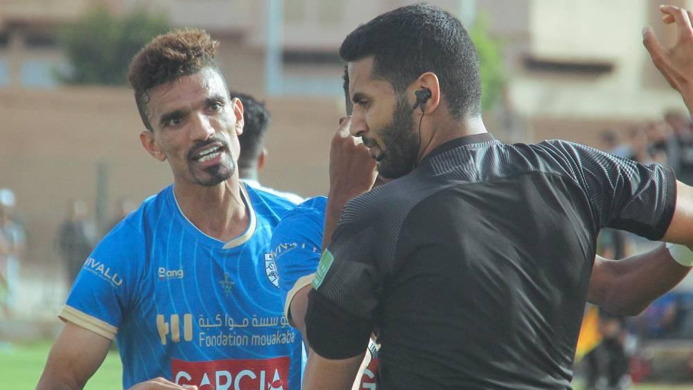 نادي أمل تزنيت يستنكر القرارات التحكيمية في مباراته أمام جمعية المنصورية