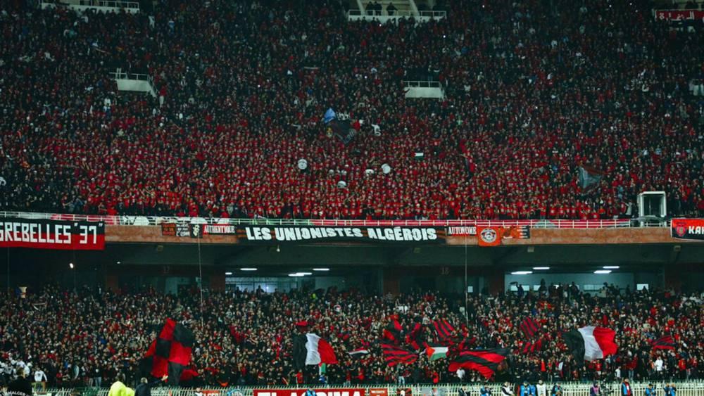 جماهير اتحاد العاصمة غاضبة من الاتحاد الجزائري: "كنا كبش فداء ويجب معاقبة الكرة الجزائرية برمتها وليس الاتحاد"