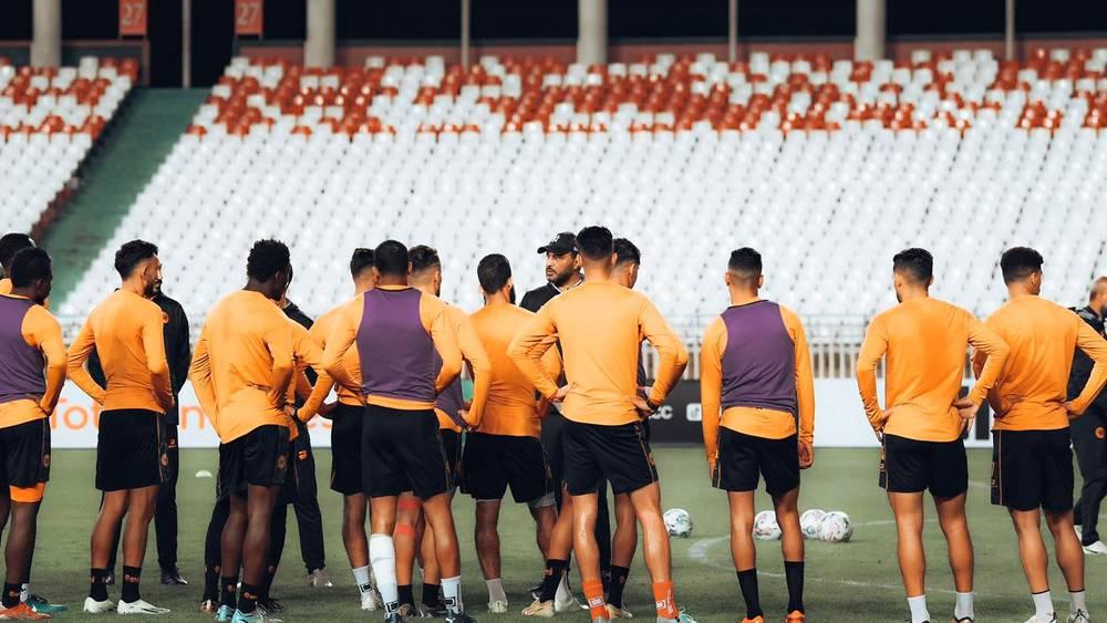 نهضة بركان يواجه اتحاد العاصمة الجزائري محروما من خدمات مجموعة من لاعبيه