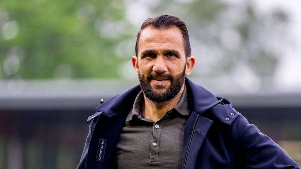 رسميا/ تعيين عادل رمزي مدربا لمنتخب هولندا تحت 18 سنة