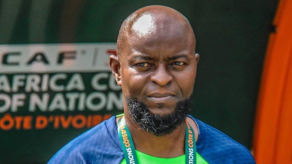 رسميا/ تعيين جورج فينيدي مدربًا لمنتخب نيجيريا خلفًا لبيسيرو