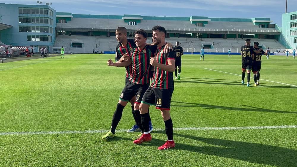 كأس العرش/ الجيش الملكي يتجاوز نهضة الزمامرة (2-1) ويضرب موعدا مع أولمبيك الدشيرة في ربع النهائي