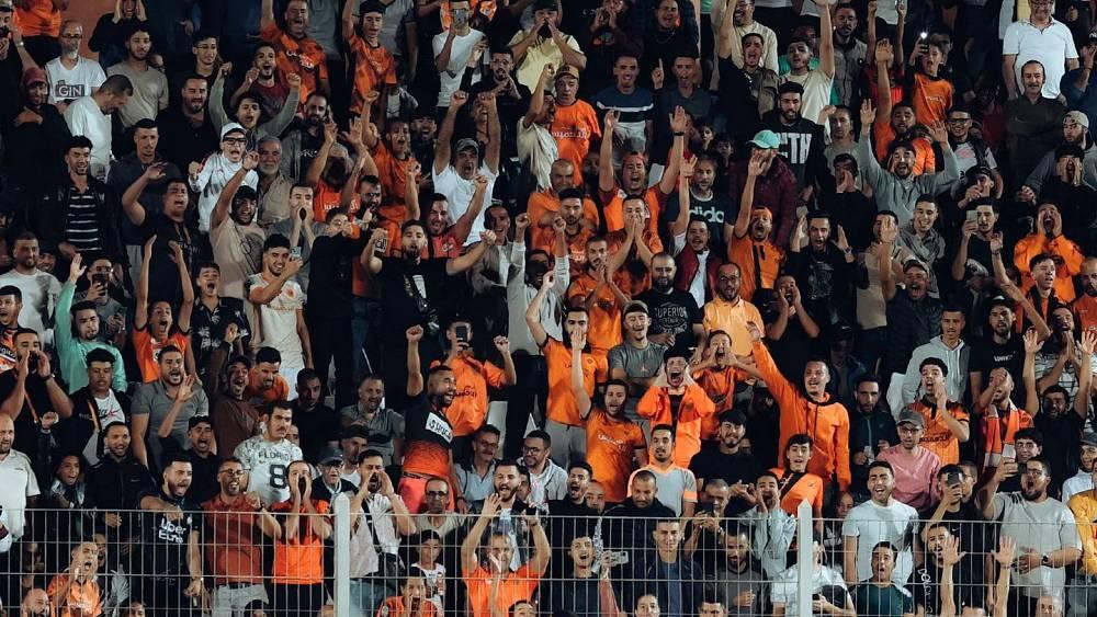 نهضة بركان يطرح تذاكر مباراته أمام الزمالك المصري ويحدد أثمنتها في 20 و30 درهما
