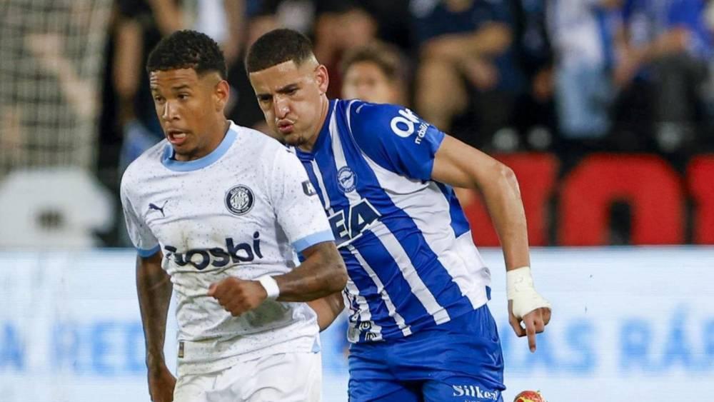 "الليغا"/ ألافيس يجبر جيرونا على التعادل ويمنح برشلونة فرصة العودة للمركز الثاني