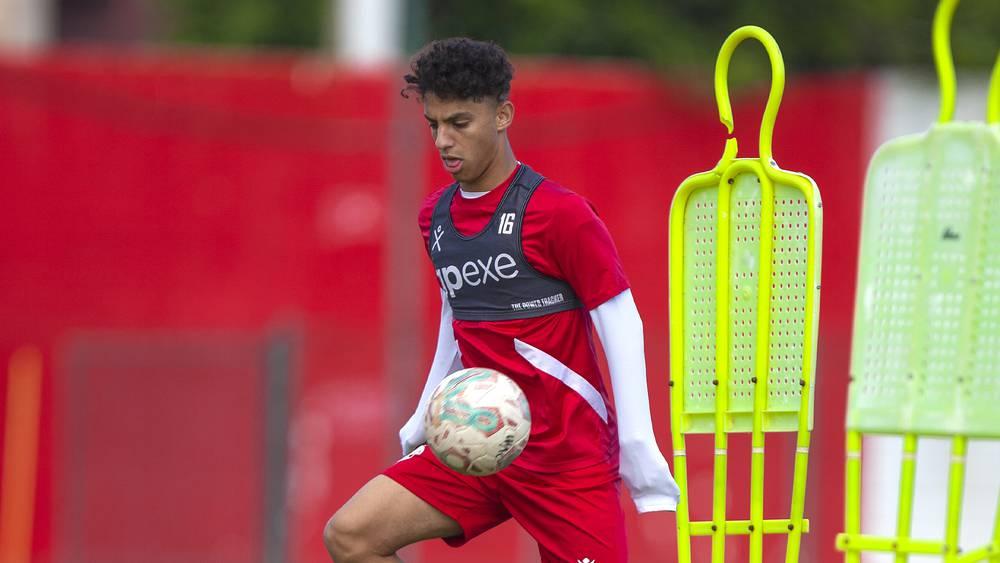 حيمود يرفض تجديد عقده مع الوداد واستغلال نهايته للرحيل مجانا خلال الصيف