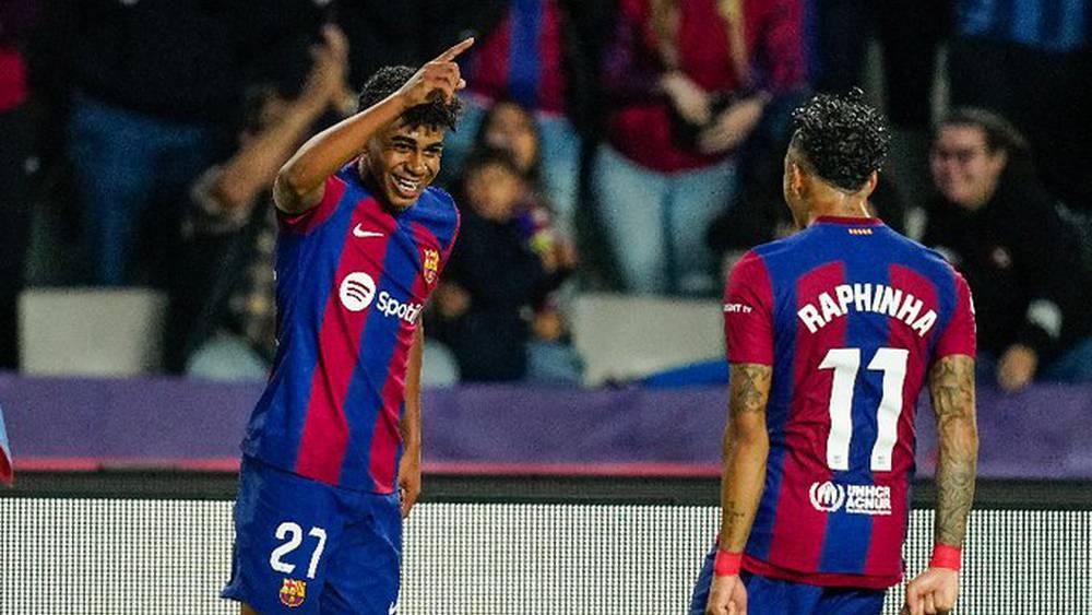 برشلونة يفوز على ريال سوسييداد (2-0) ويحتل المركز الثاني في الليغا بفارق نقطة عن جيرونا