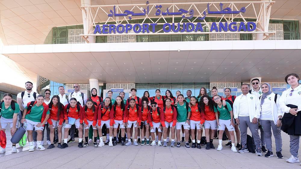 في رحلة مباشرة.. بعثة المنتخب المغربي النسوي تحت 17 سنة تشد الرحال صوب الجزائر تأهبا لمواجهة منتخبها ضمن تصفيات المونديال