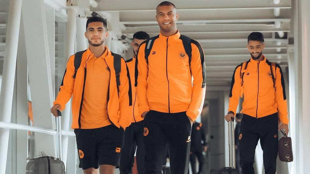 نهضة بركان يحدد غدا الخميس موعدا للسفر إلى القاهرة تأهبا لمواجهة الزمالك في إياب نهائي الكونفدرالية