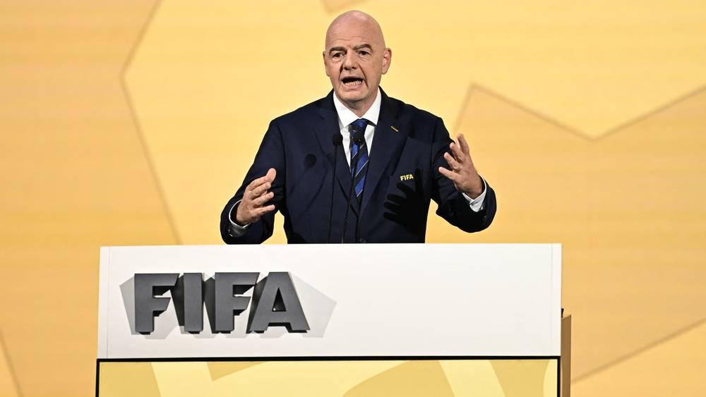 "الفيفا" يقترح مشورة قانونية بخصوص طلب الاتحاد الفلسطيني بتجميد عضوية الاتحاد الصهيوني للعبة