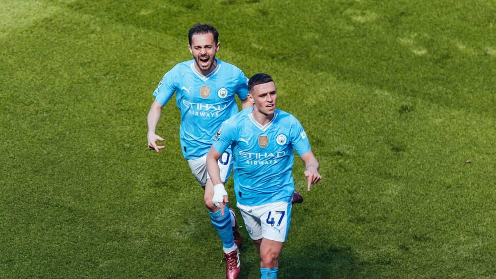 نهاية الشوط الأول.. مانشستر سيتي متقدم (2-1) وأرسنال متعادل (1-1)