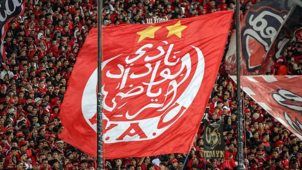 الفيفا تستدعي مدرب الوداد وعضوين من المكتب المسير لحضور قرعة كأس العالم للأندية في أمريكا