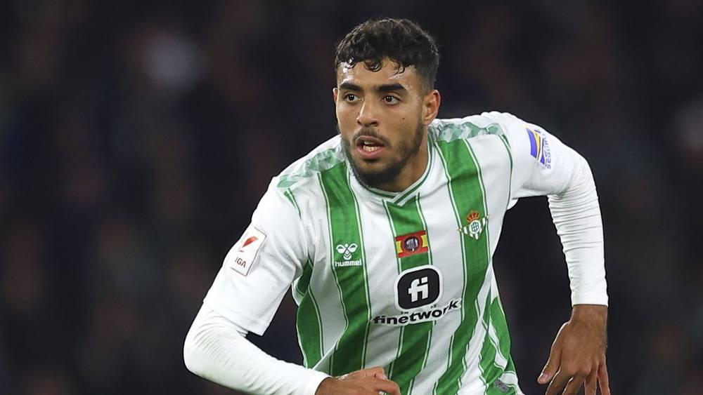 "سبورت"/ كريستال بالاس يتوصل لاتفاق مع ريال بيتيس لإتمام صفقة انتقال شادي رياض