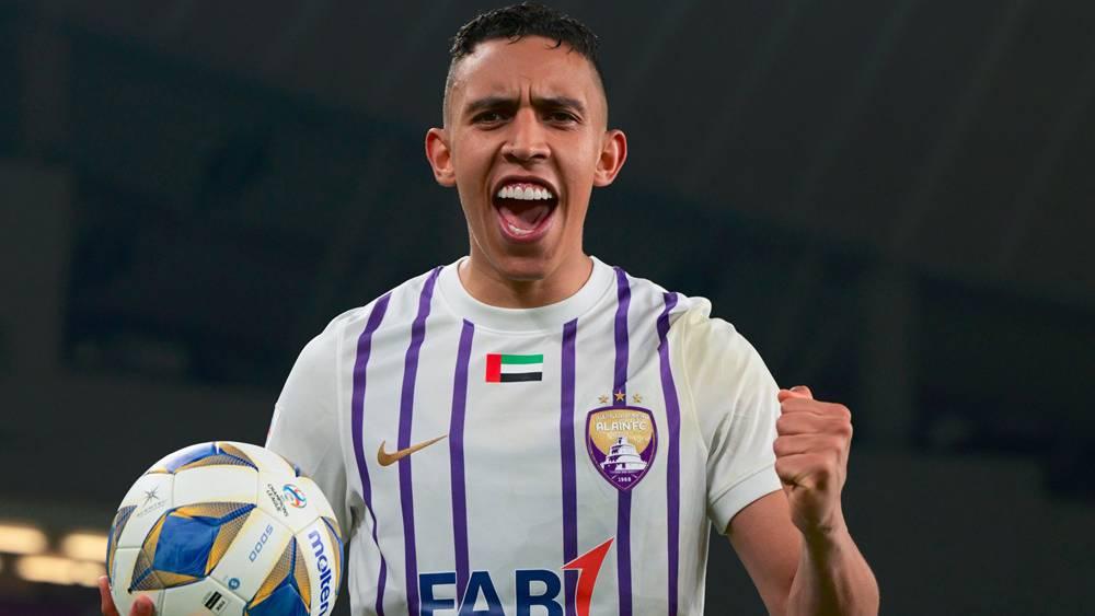 رحيمي: "شاركت في 5 نهائيات قارية مع الرجاء فزنا بها جميعا وآمل أن أتوج بدوري أبطال آسيا وأشارك في الموندياليتو"