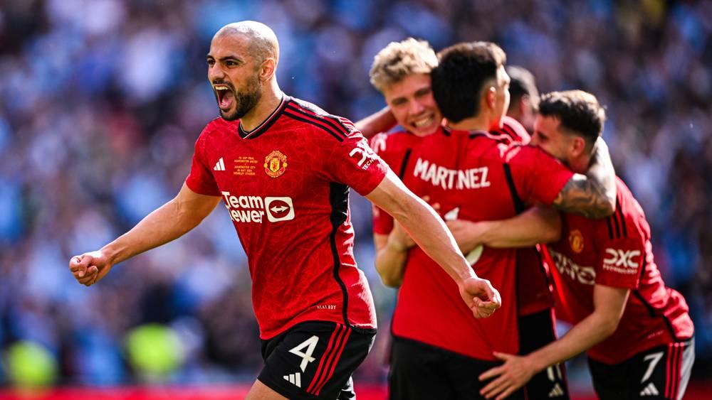 بتألق أمرابط.. مانشستر يونايتد يثأر من السيتي ويتوج بكأس الاتحاد ضامنا تأهله للدوري الأوروبي