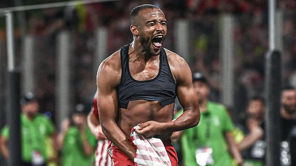 أيوب الكعبي يصبح أول لاعب مغربي ورابع لاعب عربي يسجل في نهائي قاري أوروبي