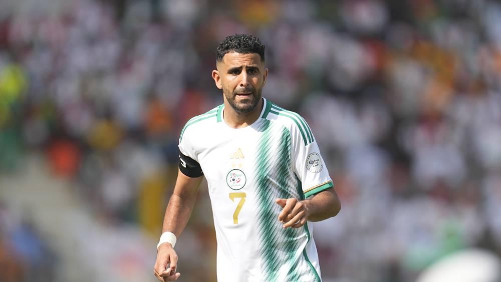 محرز تعقيباً على استبعاده من قائمة الجزائر: "كانت لدي رغبة كبيرة في حضور هذا المعسكر وسأدرس قرار المدرب"