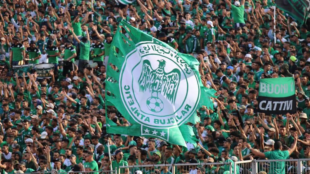 الرجاء يراسل سلطات وجدة لضمان تنقل جماهيره إلى المدينة من أجل حضور مباراة الجولة الأخيرة أمام المولودية