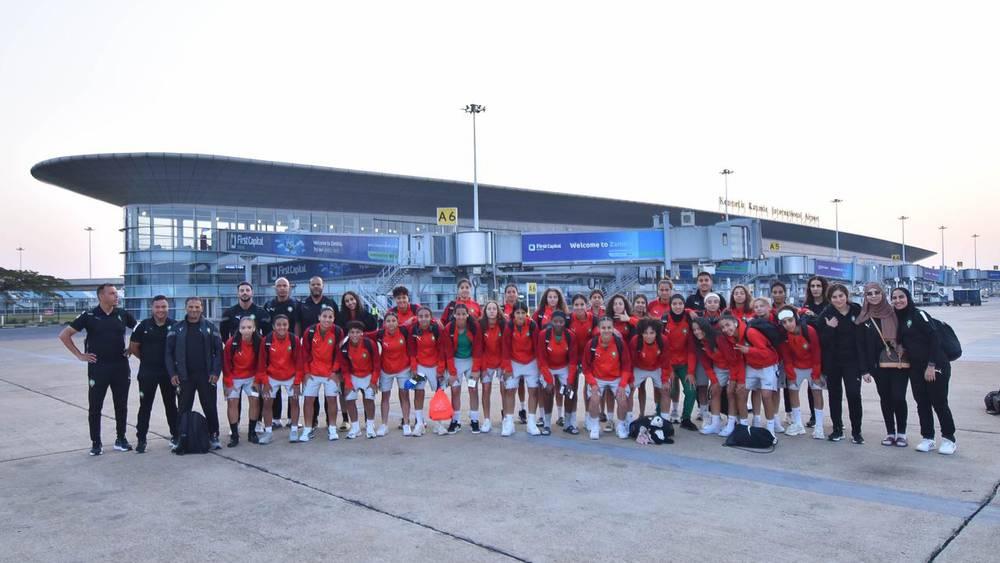 بعثة المنتخب المغربي النسوي لأقل من 17 سنة تحط الرحال بزامبيا لملاقاة منتخبها في تصفيات المونديال