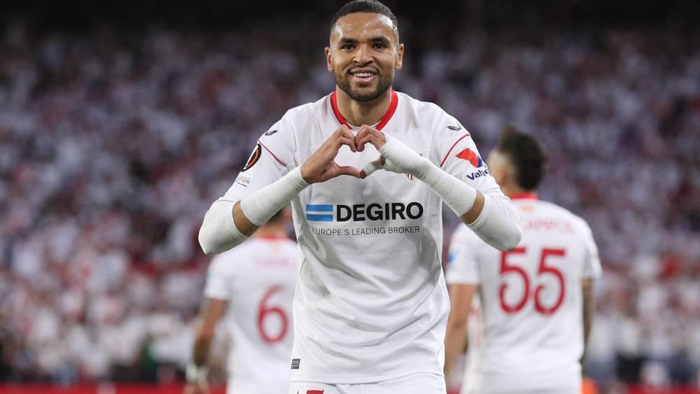 مانشستر يونايتد يستعد لإرسال عرض لإشبيلية يتراوح بين 15 و20 مليون يورو للتعاقد مع النصيري