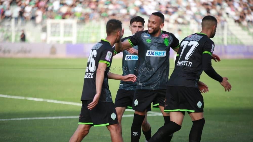 لاعبو الرجاء: "نريد إهداء الفوز باللقب لجماهيرنا ونحن سعداء بإنهاء الموسم بدون هزيمة"