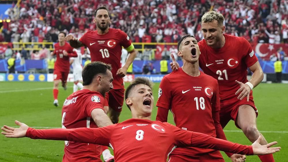 "يورو 2024"/ المنتخب التركي يهزم جيورجيا (3-1) في مباراة مُثيرة