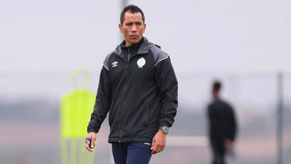 فادلو (مساعد مدرب الرجاء): "الجيش الملكي مع النابي يميل للعب المباشر وتسجيل الأهداف التي كانت أغلبها من كرات ثابتة وركلات جزاء"