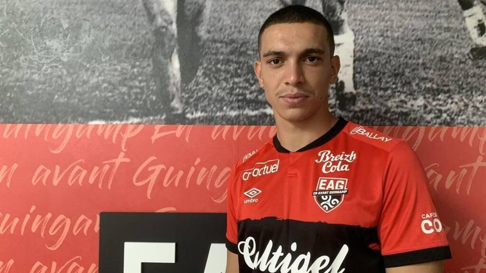 سبورتينغ براغا البرتغالي مهتم بالتعاقد مع أمين الوزاني مقابل 5 ملايين يورو