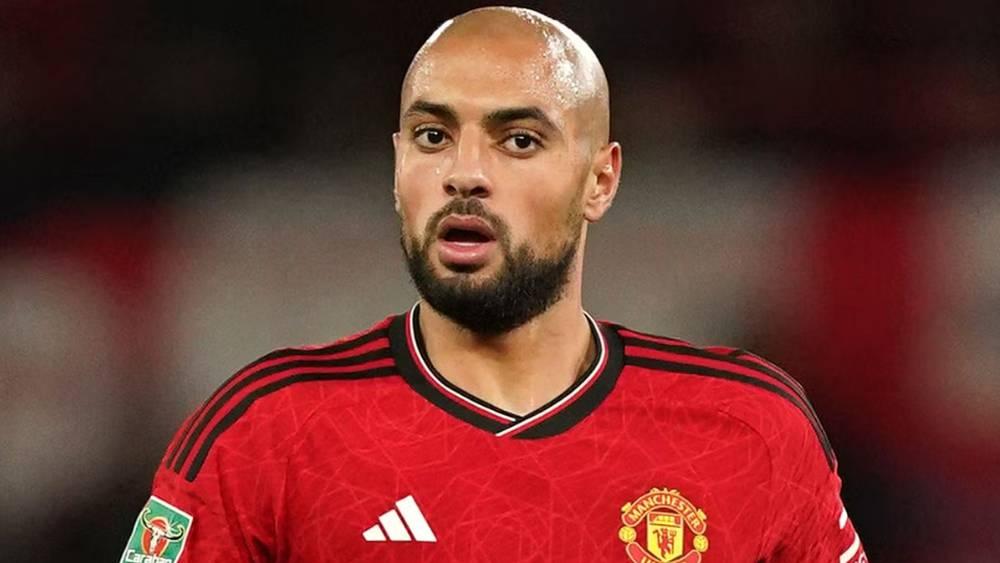 أمرابط عن مستقبله مع مانشستر يونايتد: "البقاء هو بالتأكيد خيار.. سوف نتحدث ويجب أن تكون جميع الأطراف سعيدة"