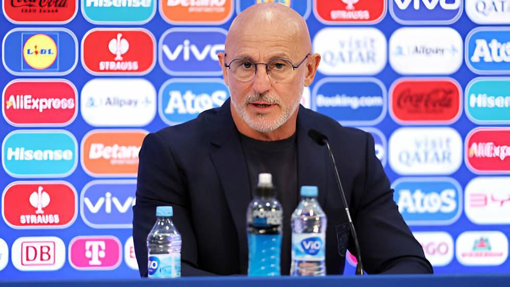 دي لافوينتي (مدرب المنتخب الإسباني): "لا أحد أفضل منا في اليورو واللاعبون الإسبان هم الأفضل في العالم"