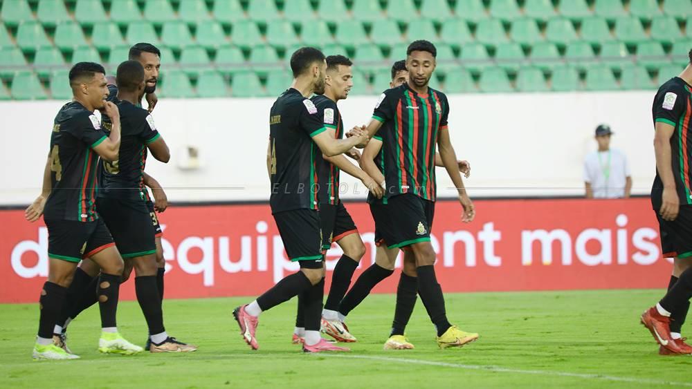 لاعبو الجيش الملكي: "غالبا الرجاء من سيصل للنهائي ونتمنى تعويض خسارة البطولة بلقب كأس العرش"