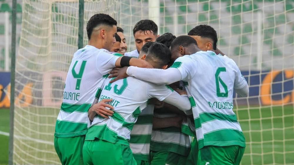 تشكيلة مولودية وجدة أمام الرجاء.. فوزي جمال يعتمد على نوادر في الدفاع ويوسف أنور يقود الهجوم رفقة فيضي وحمادي