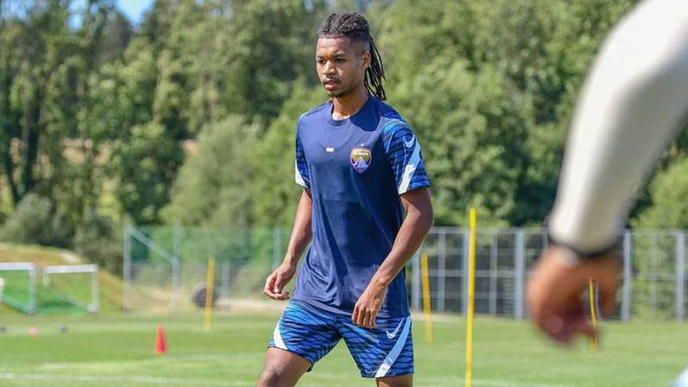 رسميا/ العين الإماراتي يعلن عودة مباريك إلى صفوفه بعد انتهاء فترة إعارته للرجاء