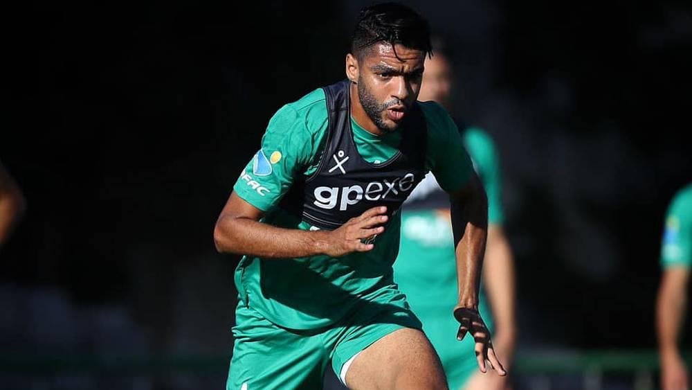 مقدم يُمهل إدارة الرجاء 15 يوماً لتسديد مستحقاته العالقة ويهدد باللجوء إلى لجنة النزاعات في حال عدم توصله بها