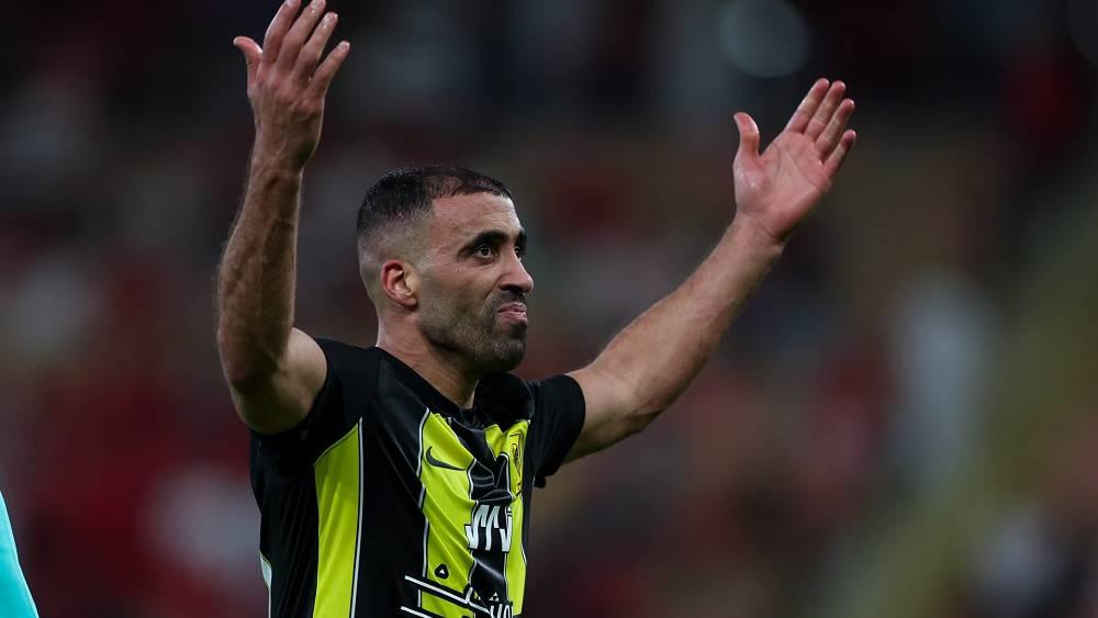 الشارقة الإماراتي يقدم عرضا للتعاقد مع حمد الله