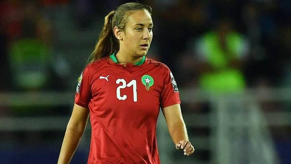 نادي فالنسيا للسيدات يعلن تعاقده مع لاعبة المنتخب المغربي ياسمين لمرابط لغاية 2026
