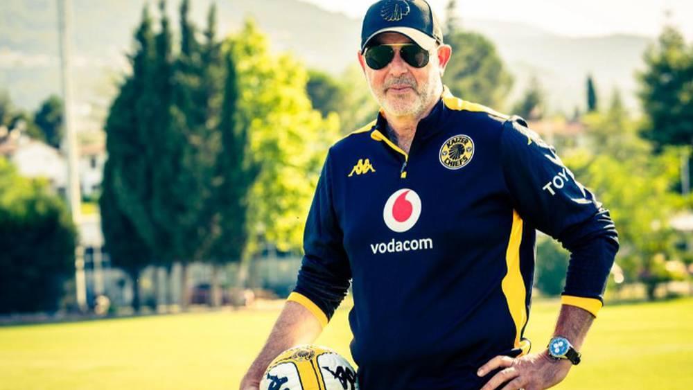 النابي في رسالة للاعبي كايزر شيفس: "أرغب في منحكم متعة كرة القدم وهذا هو حلمي معكم"