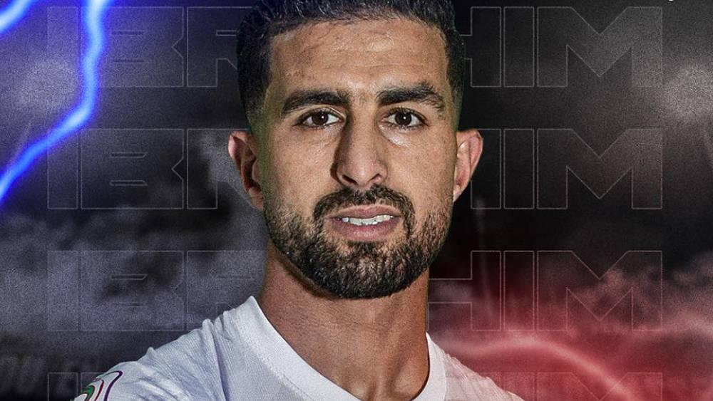 أولمبيك آسفي يجدد عقد مهاجمه البحراوي لموسمين رياضيين