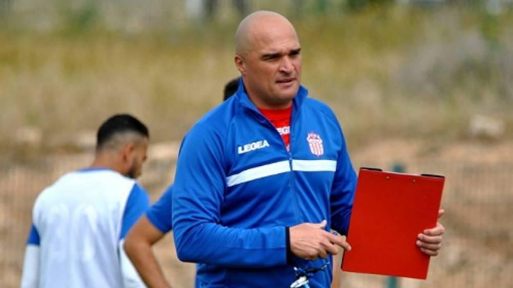 رسميا/ الكوكب المراكشي يعلن عن تعاقده مع المدرب رضا حكم خلفا لفؤاد الصحابي