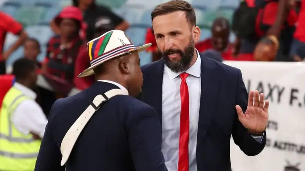 رئيس غالاكسي الجنوب أفريقي: "راموفيتش منجذب كثيرا للرجاء وإن أراد الرحيل فسأمنحه موافقتي"