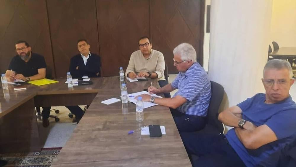 من بينها بعض الملفات لدى لجنة النزاعات.. عدة عوامل تمنع حسنية أكادير من الانتدابات والفريق يكتفي بالتركيبة البشرية للموسم الماضي