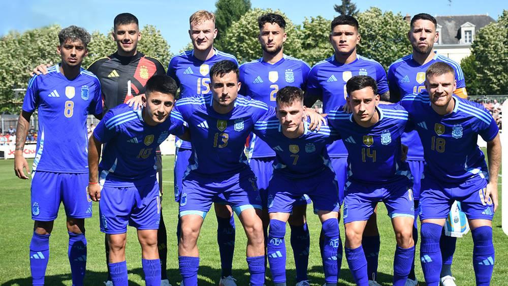تشكيلة الأرجنتين ضد المغرب.. خيرونيمو رولي في حراسة المرمى وأوتاميندي في الدفاع وألفاريز يقود الهجوم